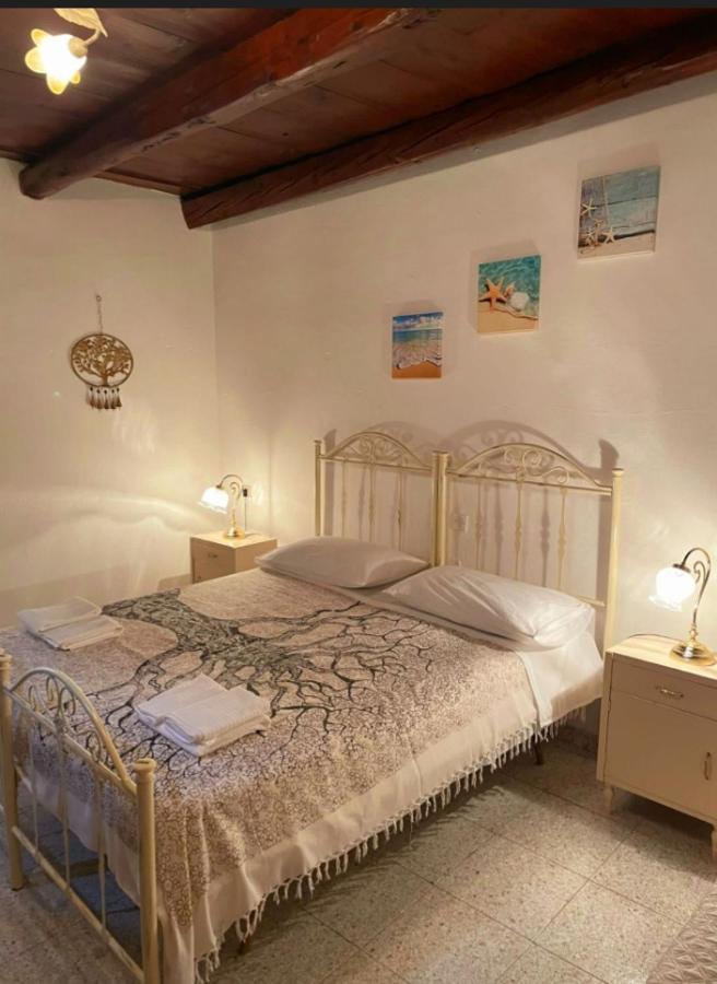 A Casa Di Nonna Iun Q2951 Villa Fluminimaggiore Luaran gambar